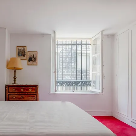 St Germain Charming Appartement Parijs